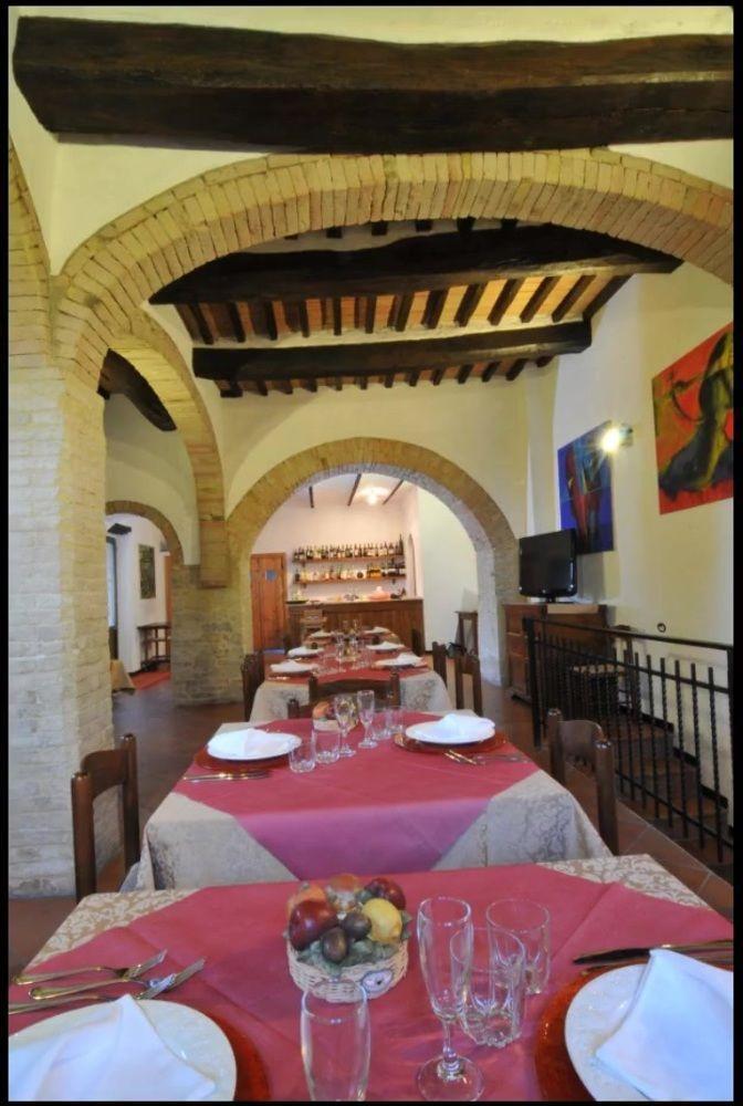 Agriturismo La Ginestrella Civitella D'Arna Dış mekan fotoğraf