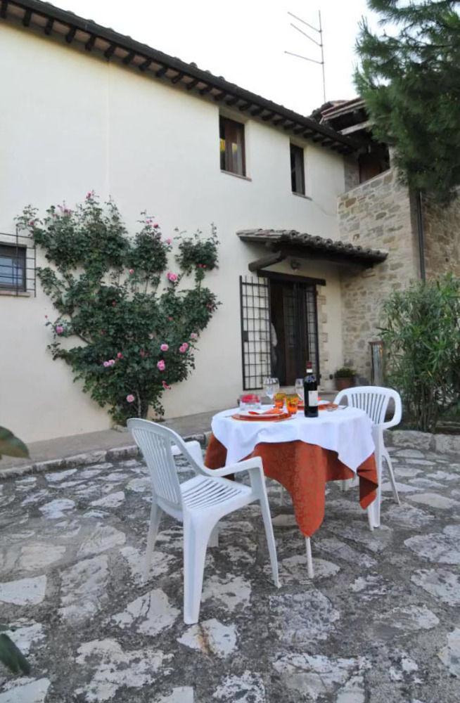 Agriturismo La Ginestrella Civitella D'Arna Dış mekan fotoğraf