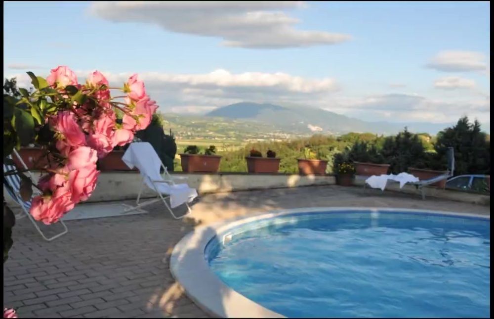 Agriturismo La Ginestrella Civitella D'Arna Dış mekan fotoğraf