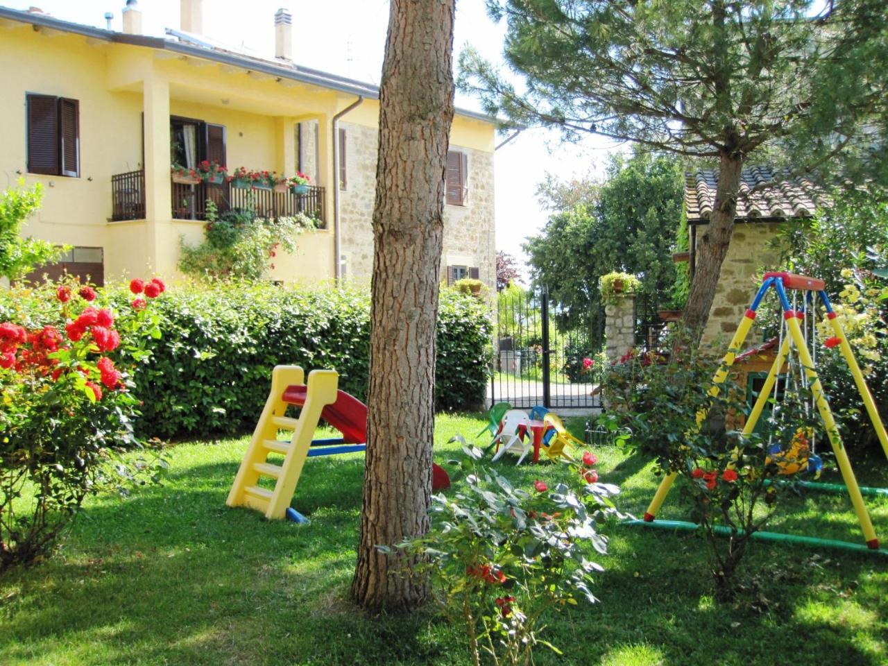 Agriturismo La Ginestrella Civitella D'Arna Dış mekan fotoğraf